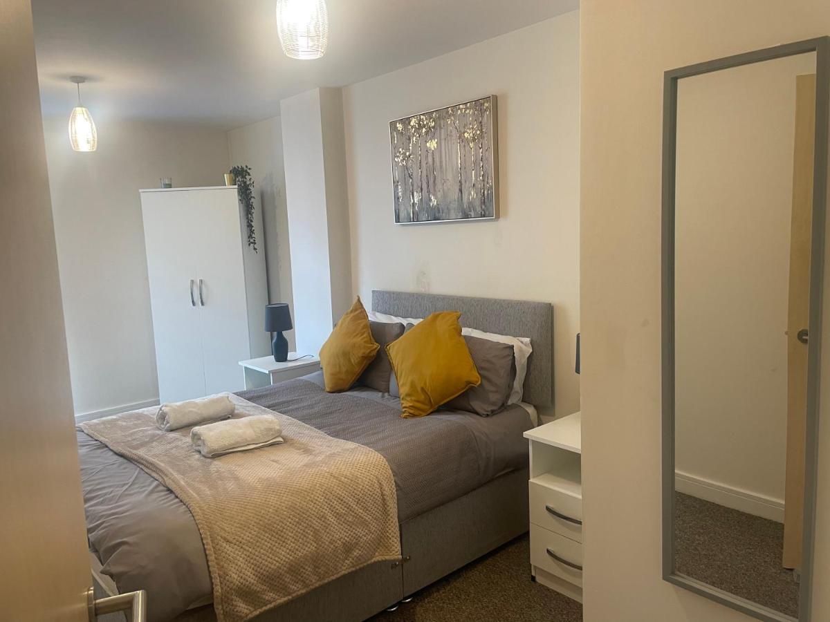 Stylish Two Bed In The Heart Of The City Birmingham Exterior photo